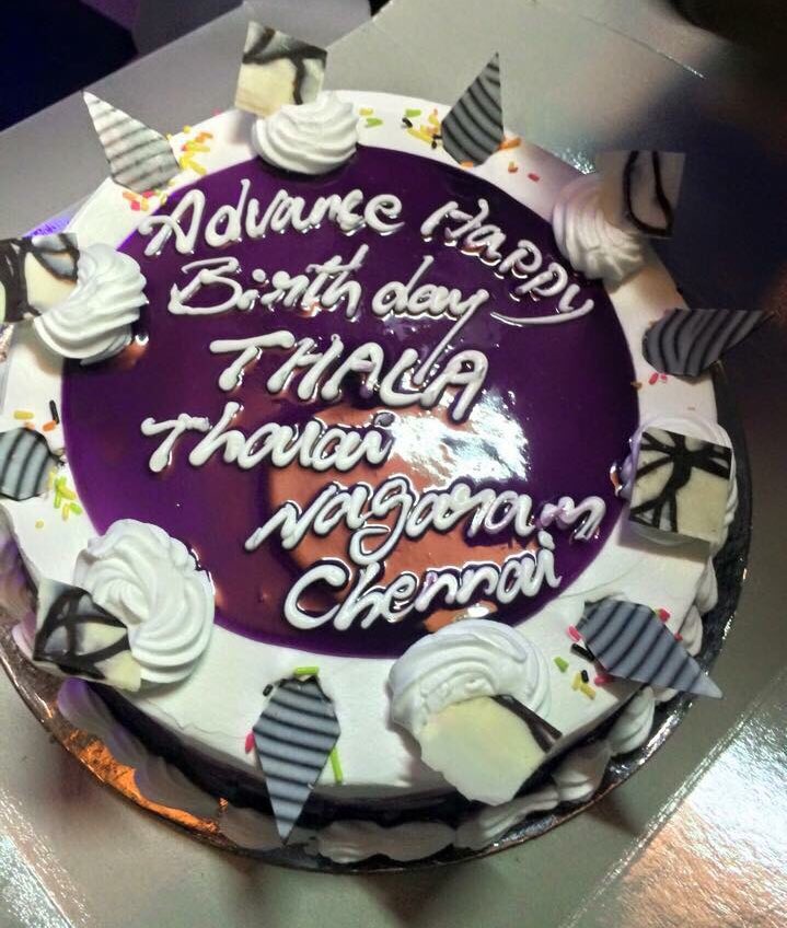 iammanoj_77's tweet photo. Advance Happy Birthday #Thala 😍

 #மே1தலதிருவிழா 🎉 https://t.co/Mkn6T0UHF3