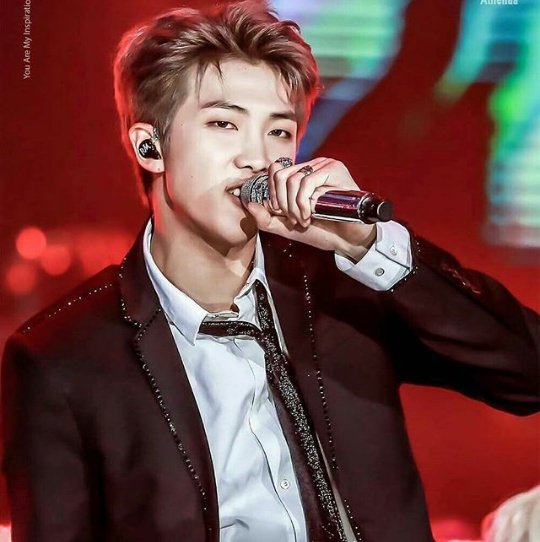 A thread to appreciate Namjoon& #39;s Adam& #39;s Apple