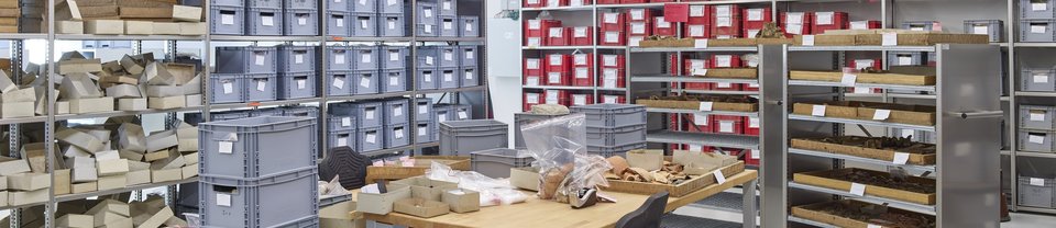 LstfMBY's tweet image. Sie möchten Ihre Sammlung online präsentieren? Dazu muss sie erstmal erfasst und dokumentiert werden! 
Die Landesstelle bietet Hilfestellung.
Hier geht es zum Themenportal #Inventarisierung:
bit.ly/34PUIy4
#DigAMus