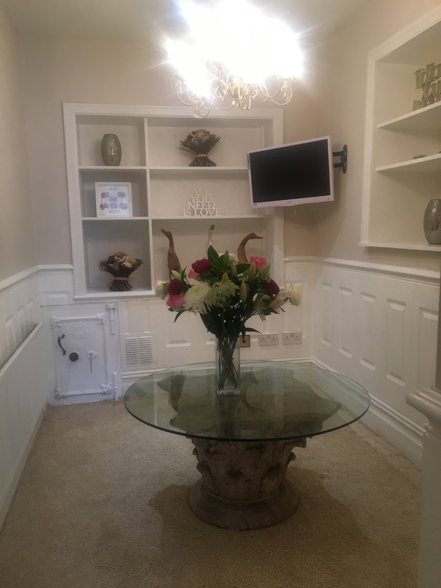 Wall Panelling Rocks tweet media