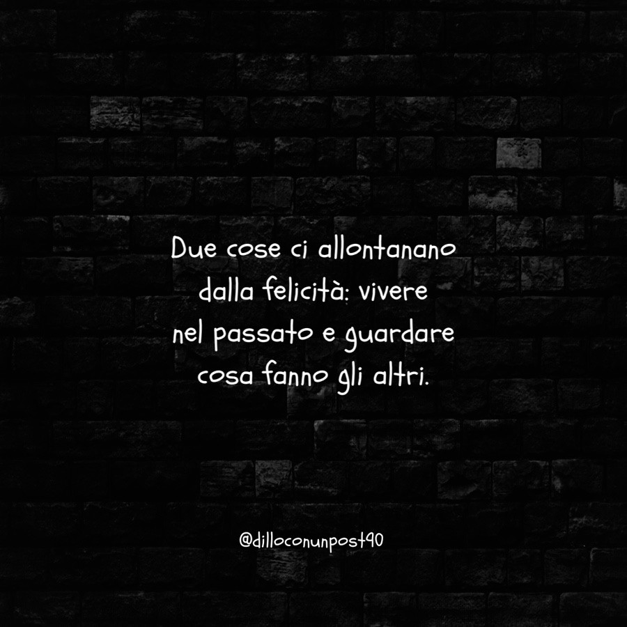 Pensieridiunas's tweet photo. 🤔

•
•
•
#frasi #allontanarsi #felicità  #vivere #passato #guardare #fare #altri #altre #persone #frasiditumblr #frasitumblr #dilloconunpost90 #giaconon https://t.co/75imMrmeMW
