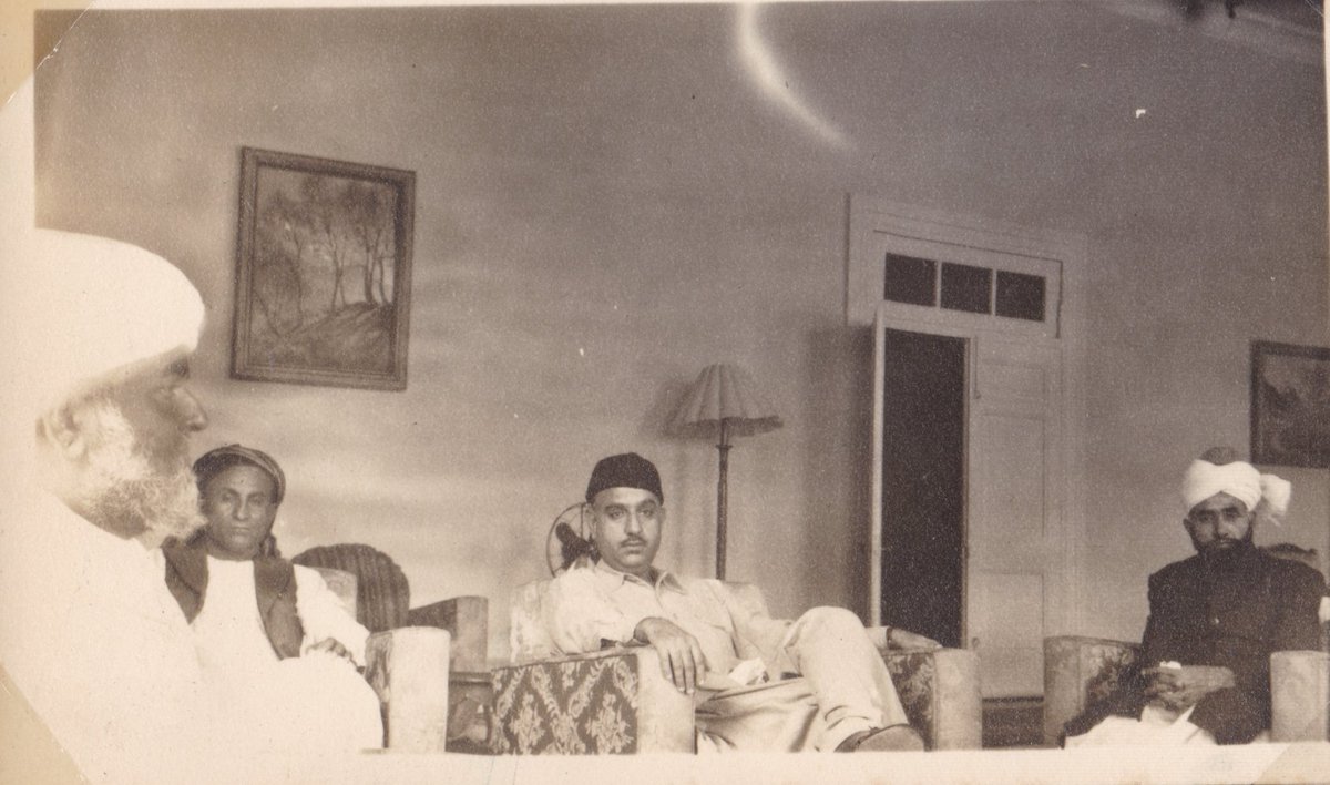 mmatalpur's tweet photo. Mir Ali Ahmed Talpur on his visit to Quetta as Minister of Food in 1956.
In one picture Mir Sahib is sitting with some tribal Maliks it seems in a Lawn on the Ground.
One person seems like Janab Jafar Khan Jamali.
Would appreciate if someone could help identify persons.
Thanks. https://t.co/3OPBKGsIoD