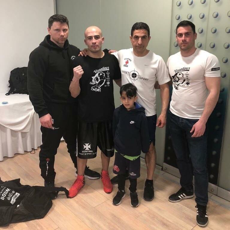 ChristosGatsis's tweet photo. @Target_Sport @Target_Security @Vyzantinos #godsofwar #βυζαντινος #targetsport #club #gatsis #building #champions #mentality #boxing #world https://t.co/DXVAhzMpgW