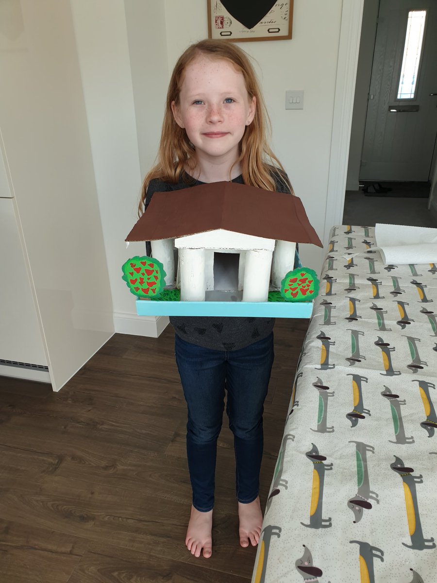 boycey1973's tweet photo. @Smeaton2019 Elyssa finished her Roman Villa at the weekend! https://t.co/I93FeWfq4R