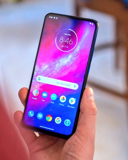 TechTipster_'s tweet photo. Upcoming Motorola One Fusion+ specifications 🗒
🔲Snapdragon 675 SoC
📸12MP primary camera
💾4GB/6GB RAM, and up to 128GB 🗂
🌈Colors : Light Blue and Light Brown
⚙️Android 10

Evan Blass tweeted that the Motorola One Fusion and One Fusion Plus arrive the end of Q2
#TechTipster https://t.co/k4hFwiyzGU
