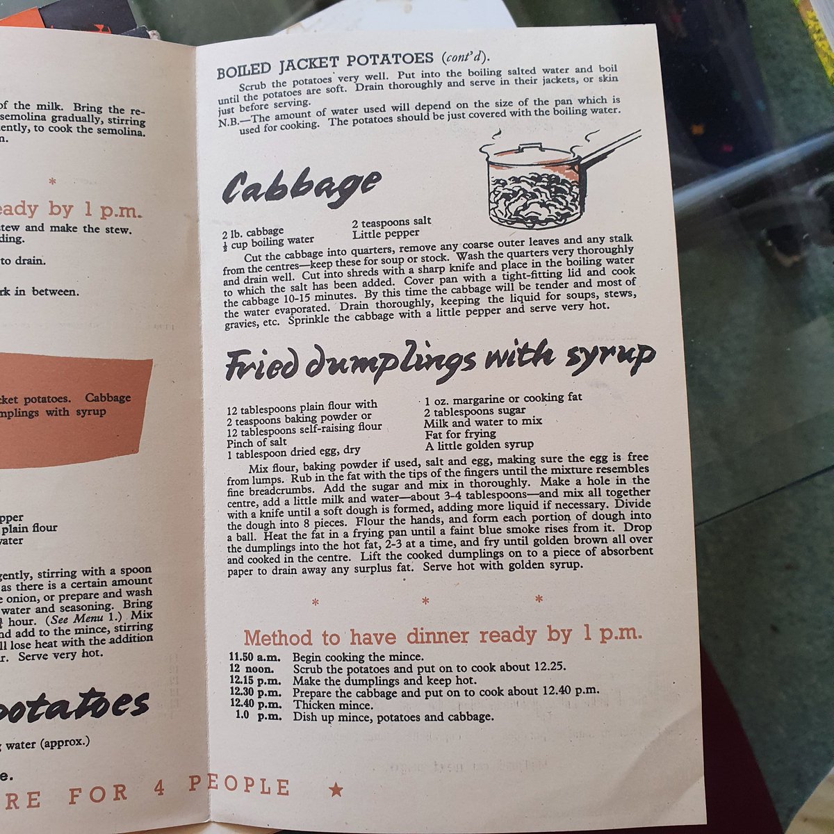 MissReevesRecip's tweet photo. August 1945... 3 dinners for beginners. Including puds! Rest of pages in comments. https://t.co/s0cKQlPDdm