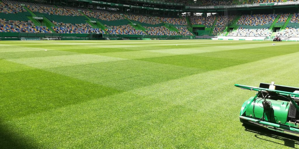 REDrelvados's tweet photo. #keepinggrassalive

Continuam os trabalhos no #relvado do #EstádioJoséAlvalade! 👌 @Sporting_CP 

#manutenção #pitch #sportingcp #TurfgrassExperts

https://t.co/sMOynWAnYk https://t.co/iImIkrKvd1