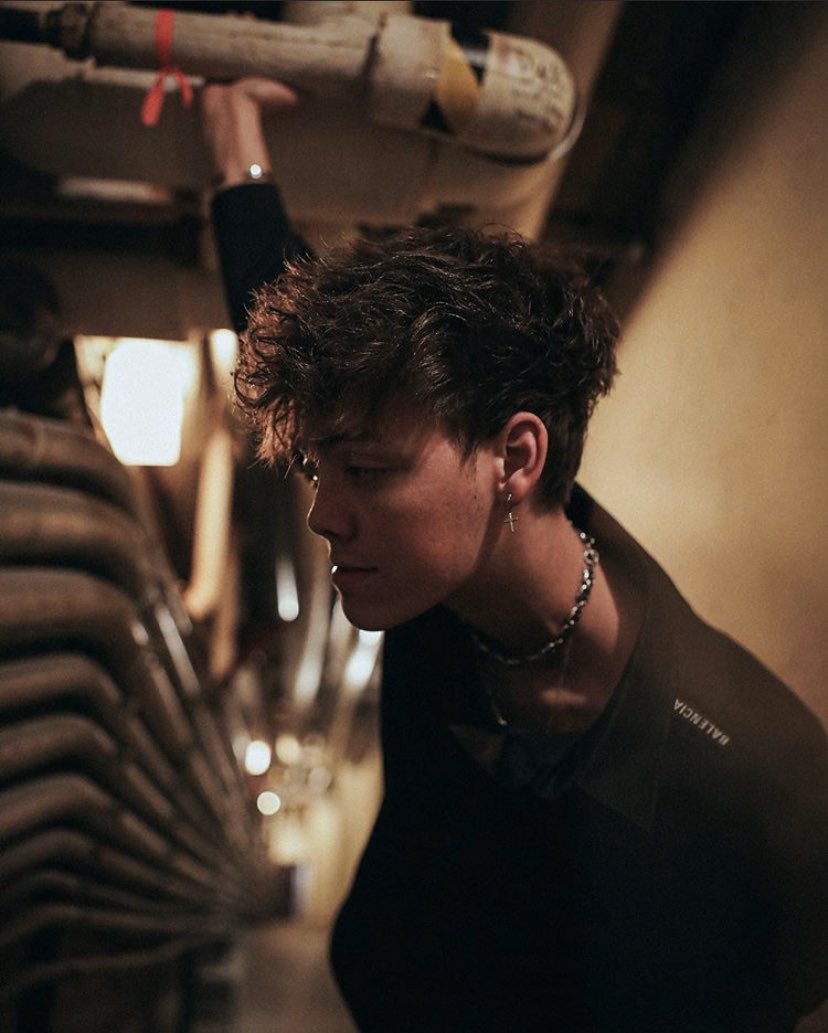 ⠀⠀⠀ ⋆ 𝗌𝗁𝗈𝗐 𝗆𝖾 ⋆
⠀⠀⠀ ✞(☆★☆)✞
⠀⠀ 𝗵𝗼𝘄 𝘆𝗼𝘂 𝗱𝗼 𝗶𝘁