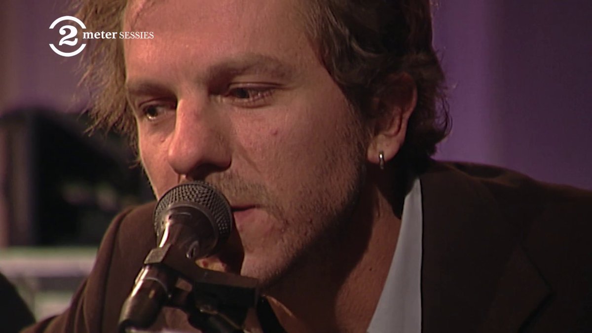 2MeterSessies's tweet photo. "Magnolia, you sweet thing..."

In 2000 coverde Tom Barman (#dEUS) deze classic van #jjcale bij 2 Meter Sessies: https://t.co/7FIzxMW9G2 https://t.co/XjEMt8Z3gD