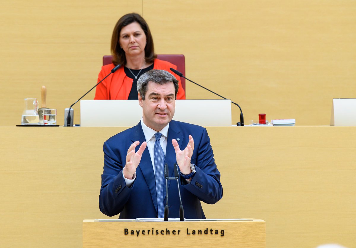 Markus_Soeder's tweet photo. Bayern springt ein: Regierungserklärung zu Corona. Bayern übernimmt die Beiträge für geschlossene Kitas für drei Monate. Dazu Verdopplung der Sportförderung, Hilfe für Künstler monatlich 1000 Euro, Einsatz für MwSt-Senkung in der Gastro, Soforthilfen und BayernFonds für Firmen. https://t.co/vxPXtsDhwm