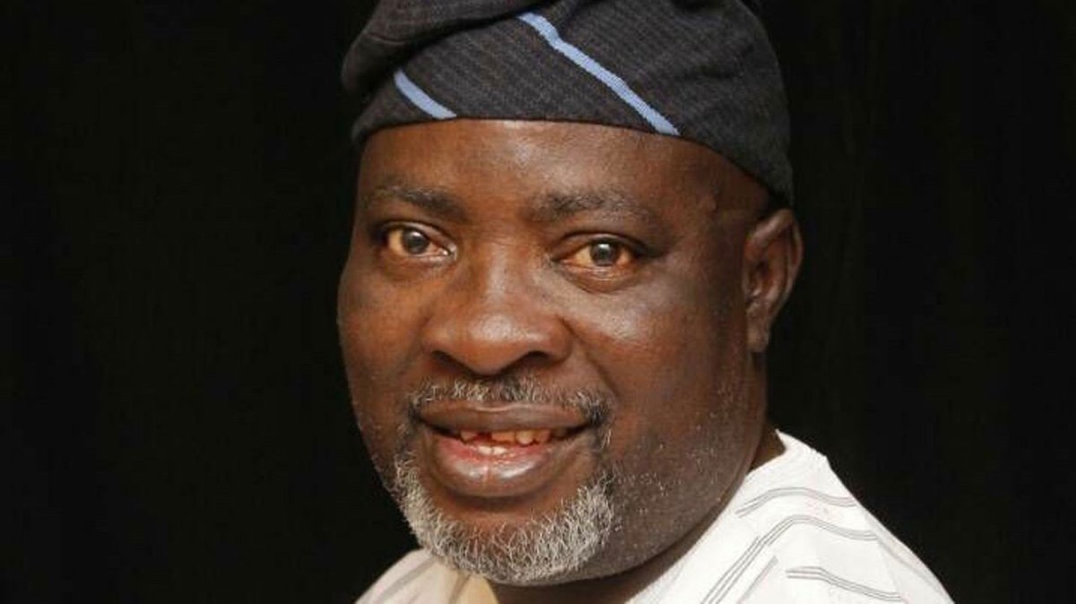 EventsDiaryNIG's tweet photo. PDP demands suspension of ATM, mobile transfer, electricity charges https://t.co/USpGRIvnGh https://t.co/6mXa6K1WZB