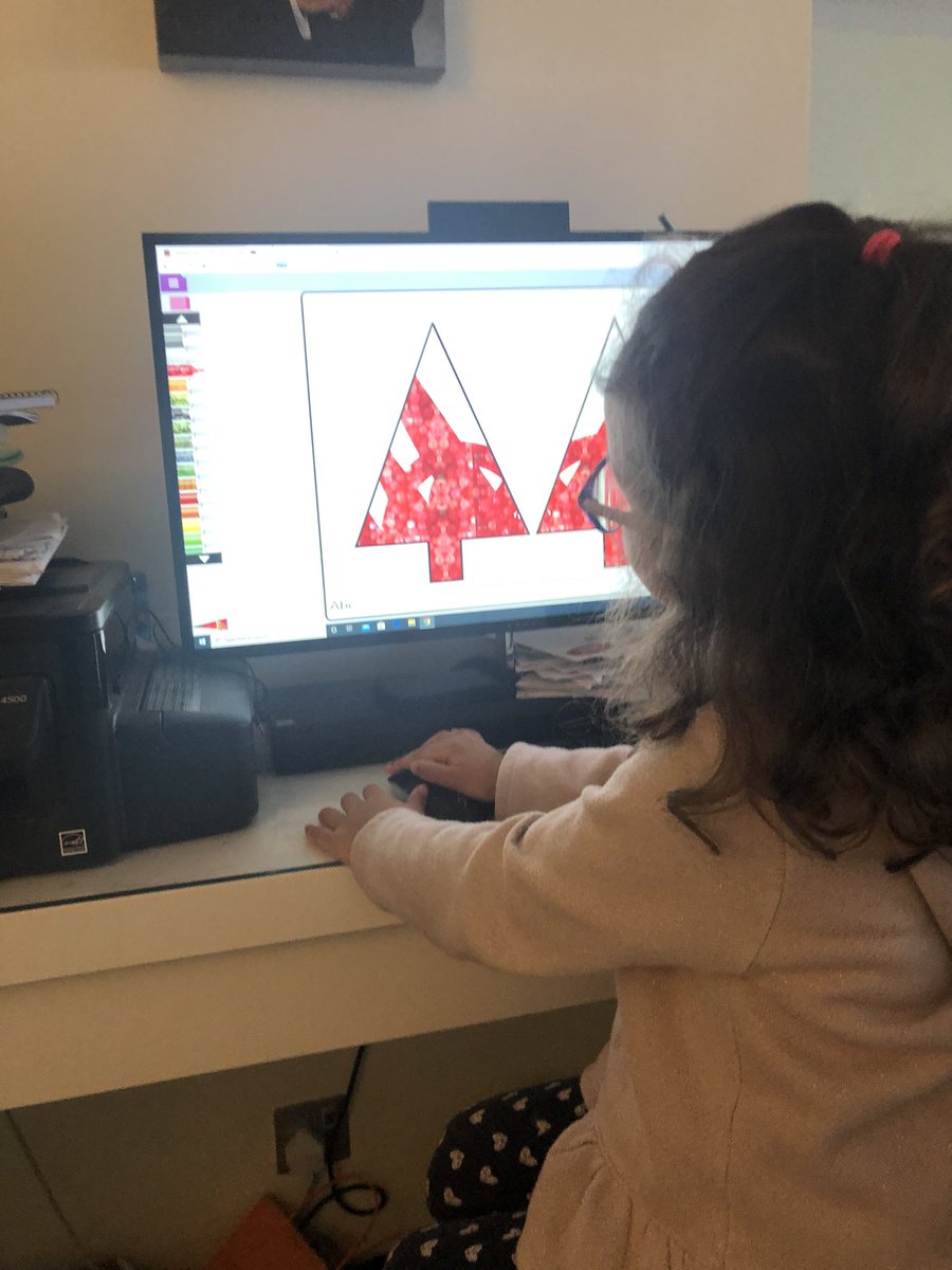 HelenElhag's tweet photo. @HillsideNur Yasmeen has been enjoying doing lots of activities on Purple Mash https://t.co/rQFRNMoAhg