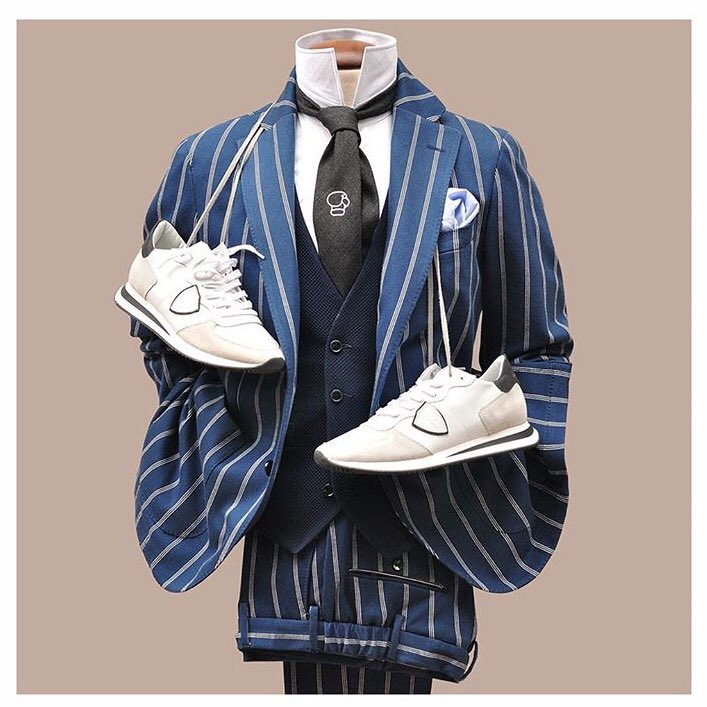 Fran_PUGIL's tweet photo. Hoy sería un buen día pasa pasear de la mano. #bepugil👊🏽 #pugilstore #pugilstoreandfabric #pugileterno #sastreria #sastreriaamedida #sartorial #coutureartisanale #handgemachteSchneiderei #sartoriaartigianale #工藝剪裁 #пошиврукоделия #nostalgicocontemporaneo #villanueva19 https://t.co/pUQXlT3Vpp