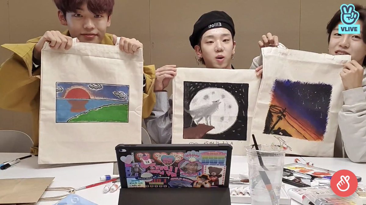 _ACE_0523's tweet photo. @official_ACE7 귀엽당❤❤❤

#ACE #에이스 #에코백_DIY #에이스_백꾸 https://t.co/m2ikK6imsU