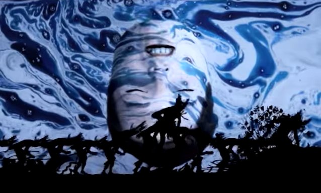 Earth Intruders (2007)The video portrays Björk's face singing the song in a graphic-rendered sky while various silhouttes of tribes are shown marching, dancing, running and shooting from various weapons.