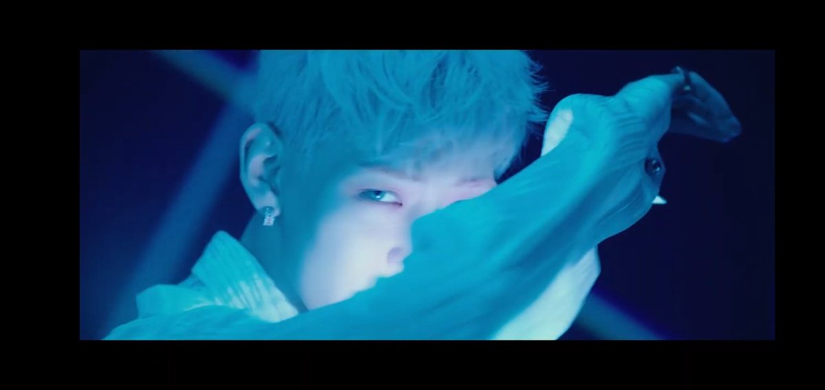G7Bamb's tweet photo. BAKIT MUKHANG BAKLA TONG BIAS KO?🤔 ok lang GWAPO PARIN NMN WAAAAAAA😍😍💚💚

#GOT7 #GOT7_COMEBACK #GOT7_NOTBYETHEMOON #GOT7Official https://t.co/p26TH7UJjG