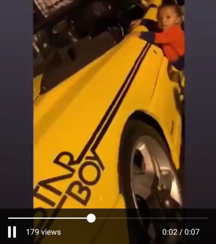 showitnaija4's tweet photo. WizKid buys a customized car https://t.co/i01CuT0son https://t.co/b8a2DPCfON