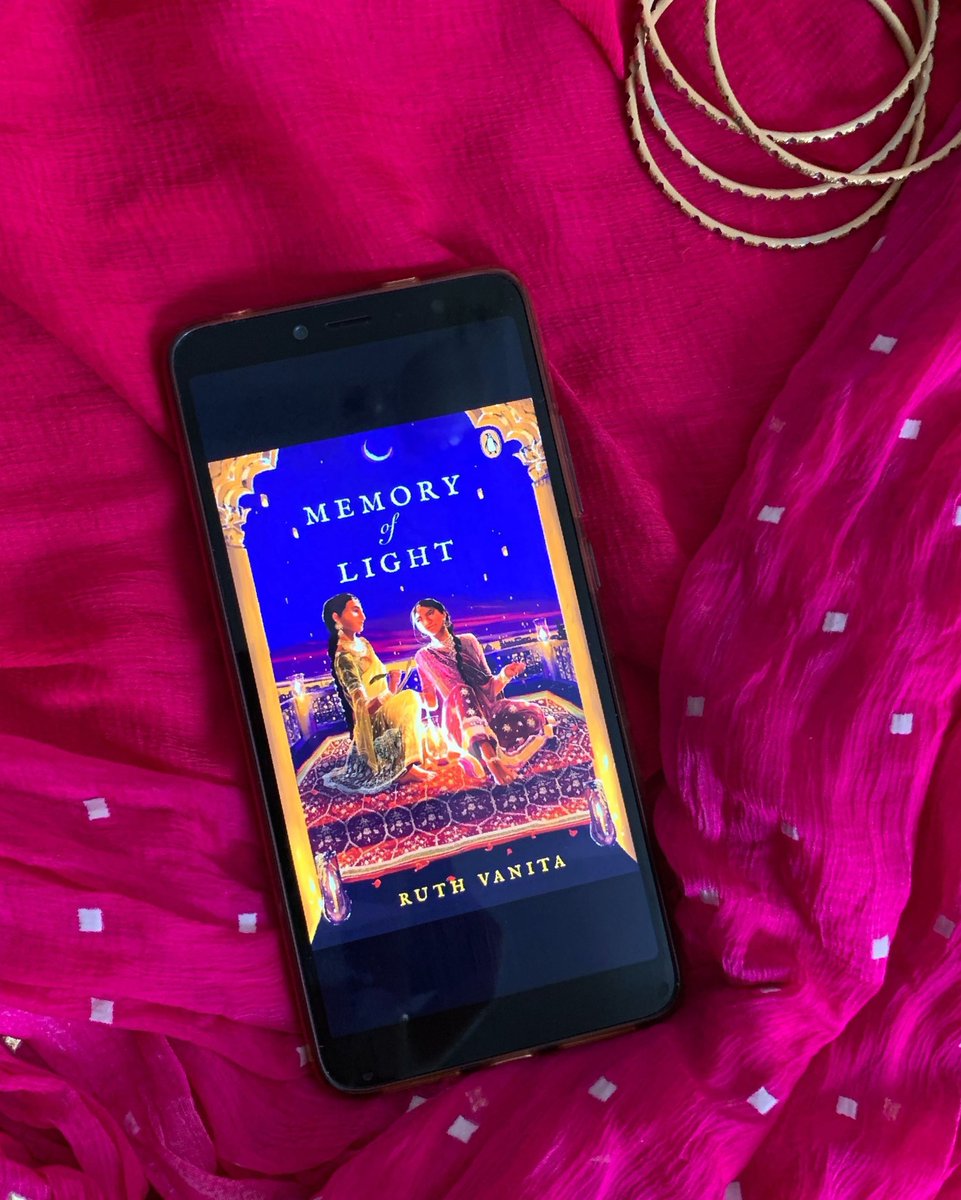 PenguinIndia's tweet photo. Chapla Bai, a dazzling courtesan, sweeps the poet Nafis Bai off her feet. An irresistible passion takes root, expanding &amp; contracting like a wave of light. Will the relationship survive?

(Buy the e-book: here: https://t.co/BWfqMgLPAf)

#MemoryOfLight #PublicationDay #RuthVanita https://t.co/QahyGwvWWR