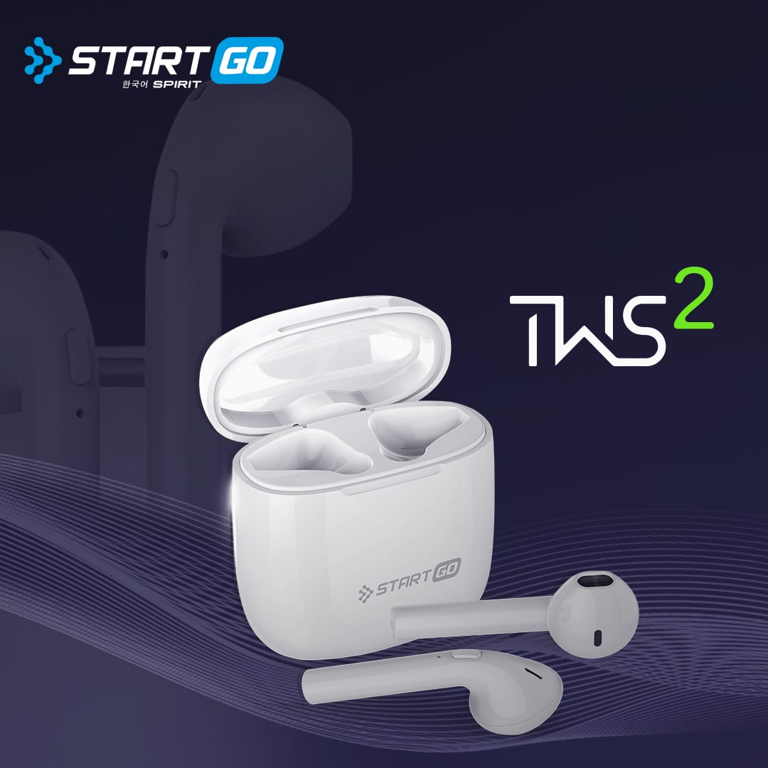 StartGo_id's tweet image. #StartGoTWS2 selalu siap menemani kamu saat moment #DiRumahAja seperti sekarang ini. StartGo TWS 2 memiliki tutup case yang transparan, jadi semakin menambah kesan mewah saat kamu gunakan. Siapa aja nih yang sudah memiliki StartGo TWS 2? #StartGo #StartGoTWS2 #WFH #Earbuds