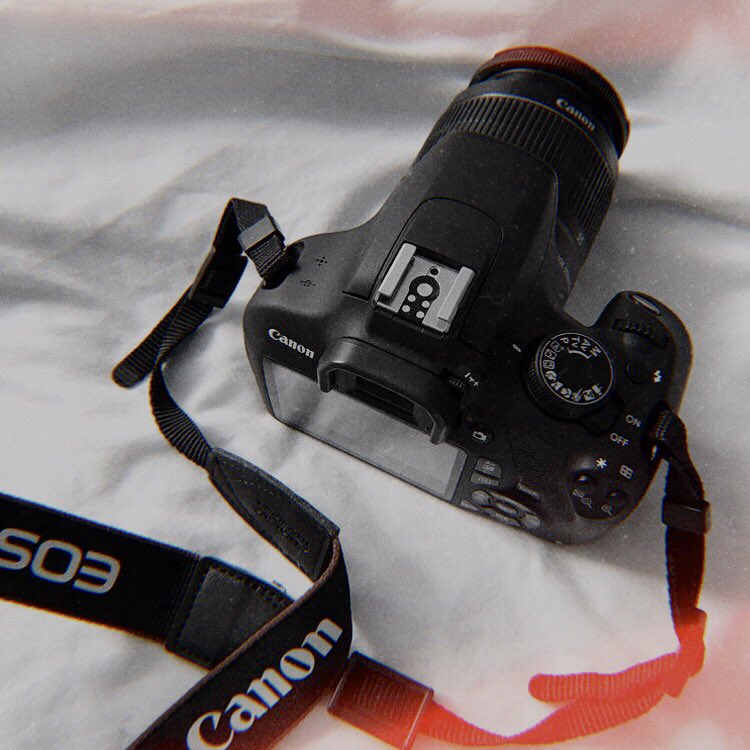 writtensejun's tweet photo. 𝖓𝖔𝖓-𝖗𝖊𝖋𝖚𝖓𝖉𝖆𝖇𝖑𝖊
a viceion spg au

when a supermodel cancels her wedding and asks for a refund, one stubborn photographer refuses. determined to get her money’s worth, she hired him for her own events. can a married, faithful man resist her?

— 🔞 #NoChanelWrites https://t.co/hZkJ98kZCl