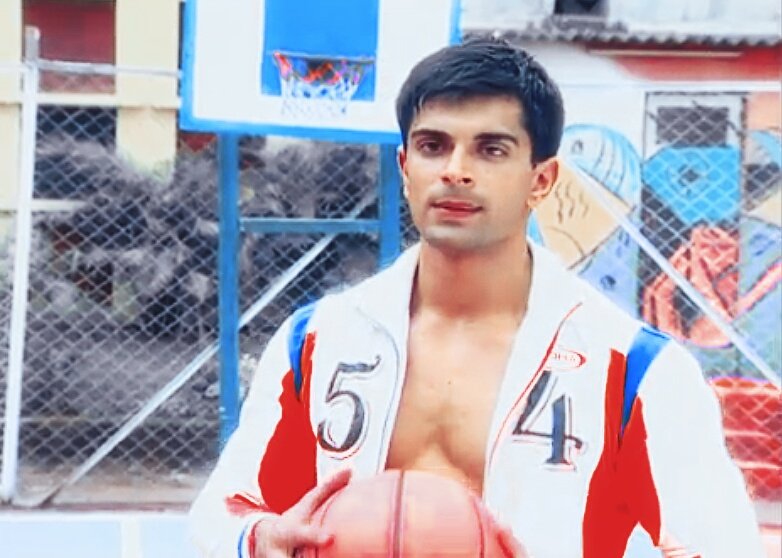 boi you are never going to win a basketball match against riddhima. #dillmillgayye || E1