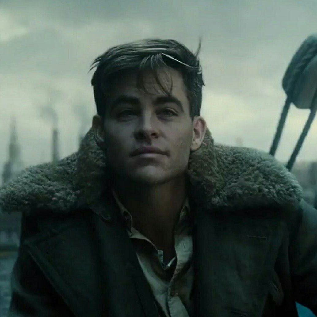 onehimboaday's tweet photo. Today's himbo of the day is Steve Trevor from Wonder Woman! 🧸 https://t.co/mXXDhgFUGg