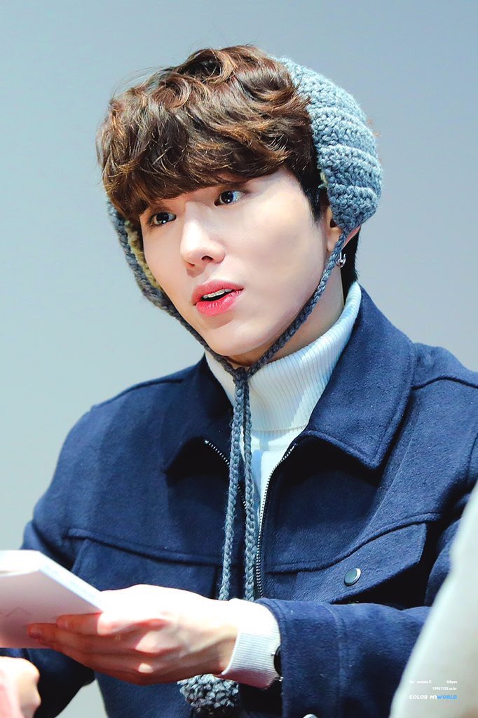 a very small thread of kihyun looking like he holds the whole world& #39;s love in his eyes