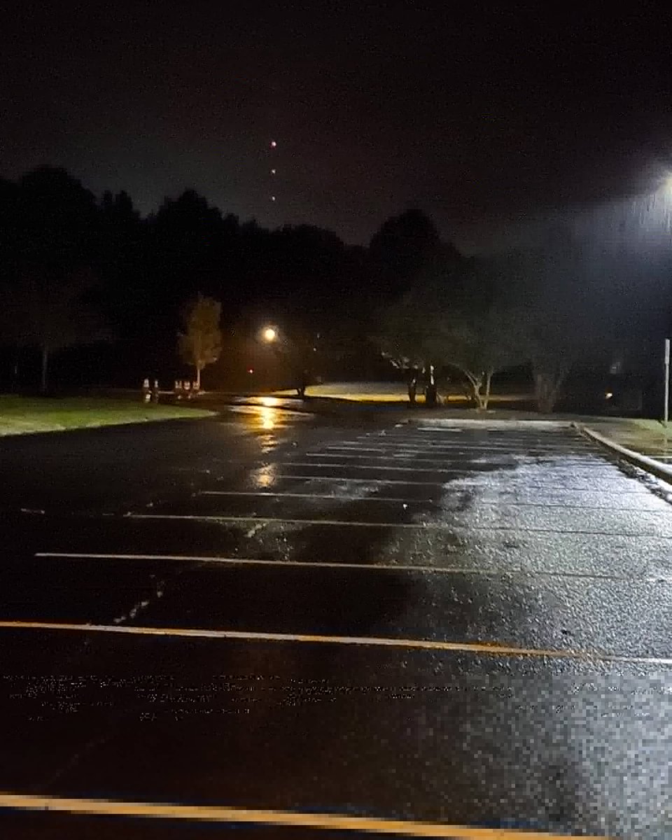 ThirdGuidance's tweet photo. It's not alway about the distance or the speed, sometimes it's about the quality of the workout... sandbags in the rain up the hills on a #monday morning..
Up every morning at 4:15 getting it in @goruck .. that shining #redlight is my workout partner 🤣
#hillrepeats #sandbags https://t.co/4tGcuk7nWR