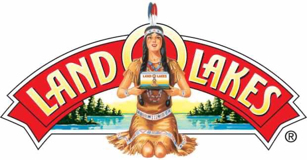 SophNar0747's tweet photo. Holy shit! I didn’t know the Land O’ Lakes logo was killing people. That’s nuts. Good thing the company finally stepped in. 

😐 https://t.co/BUpqqCQvFB