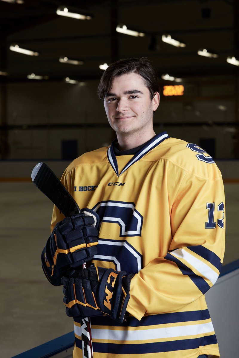 Mikael Kurtz (1999) re-signerer og er klar for en ny sesong med Ski A-lag.  ✍️🥳🙌 

📷 (2019): Jarle Nyttingnes  #jarlenyttingnes
#Icehawks #nordrefollokommune