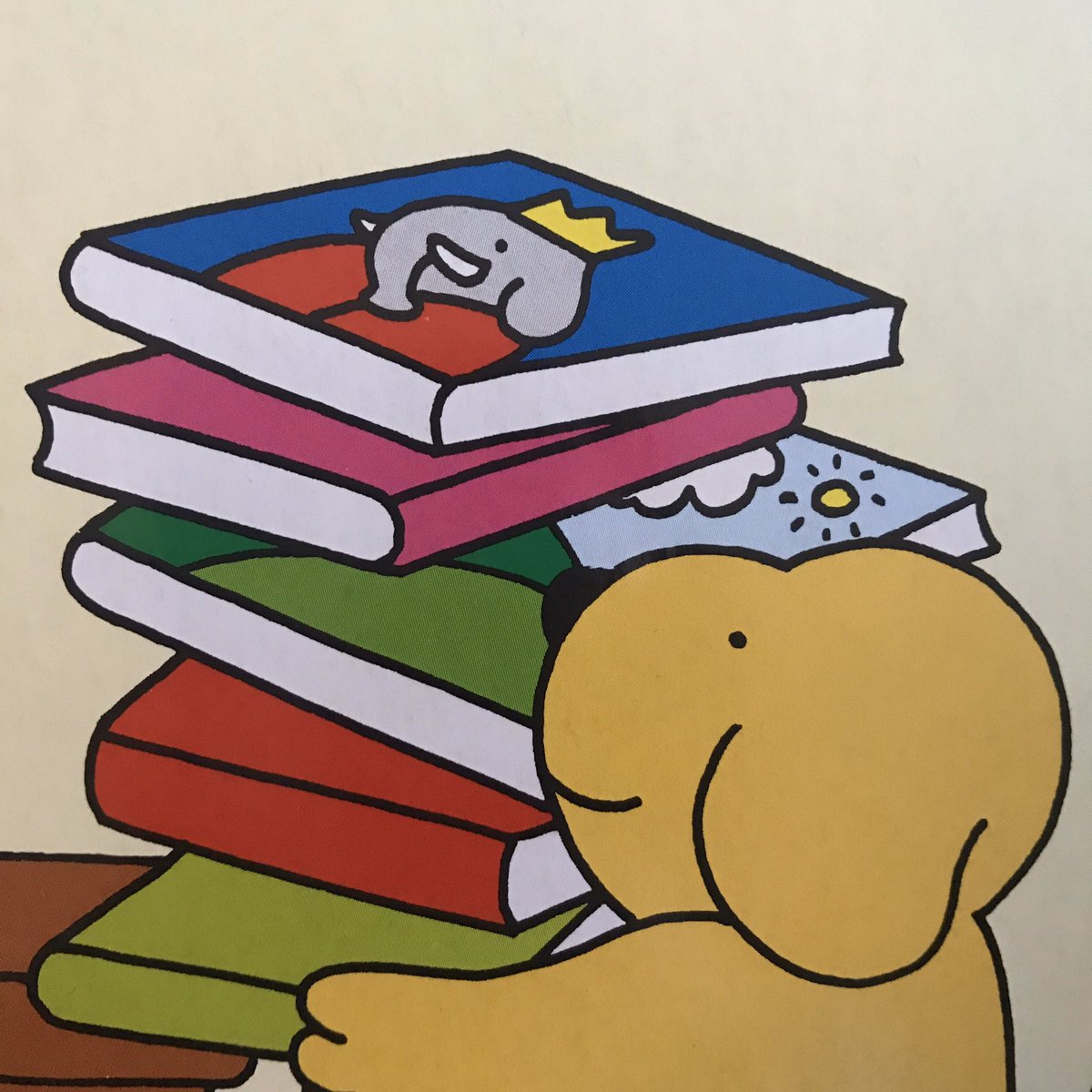 Books can be borrowed from libraries or bought in shops and then taken home to read from the comfort of your favourite chair... keen readers should probably use bags for this purpose. Also is this a Babar book amongst our little friend’s library haul?  #booksinchildrensbooks