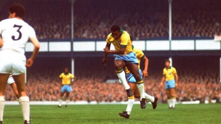 PHOTOS OF PELÉ