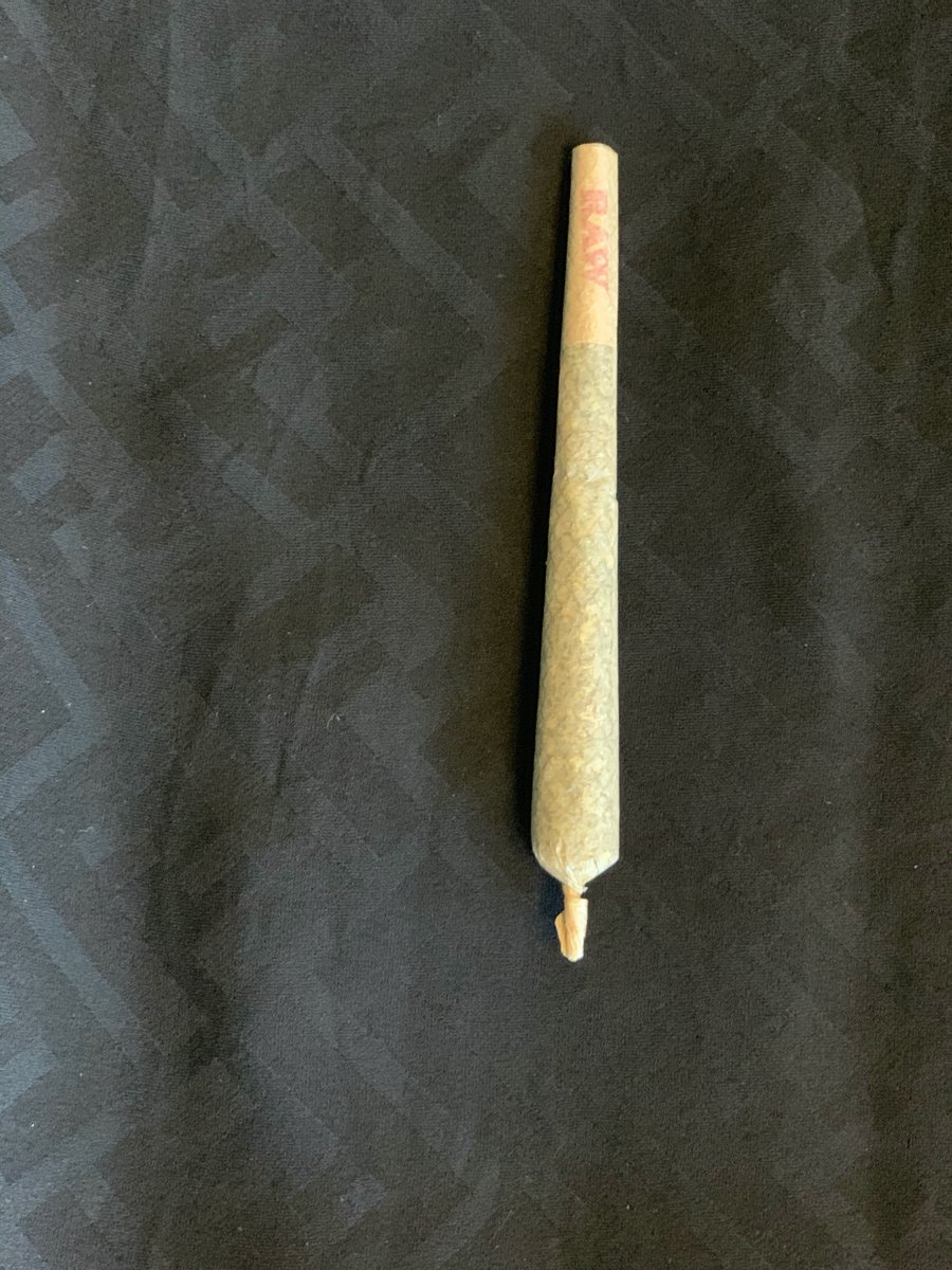 smokeheadshop's tweet photo. Smokehead Shops has  serviced  Lubbock community for over 15 years. We wish you safety &amp; health in these trying times with COVID-19. Like us &amp; Follow us &amp; get a 1.5g CBD preroll for $4.20 on 4/20/2020. Celebrate 420 with us on Slide &amp; 53rd or 19th &amp; Ave Q (Pick up or drive-thru https://t.co/LsNGI58kli