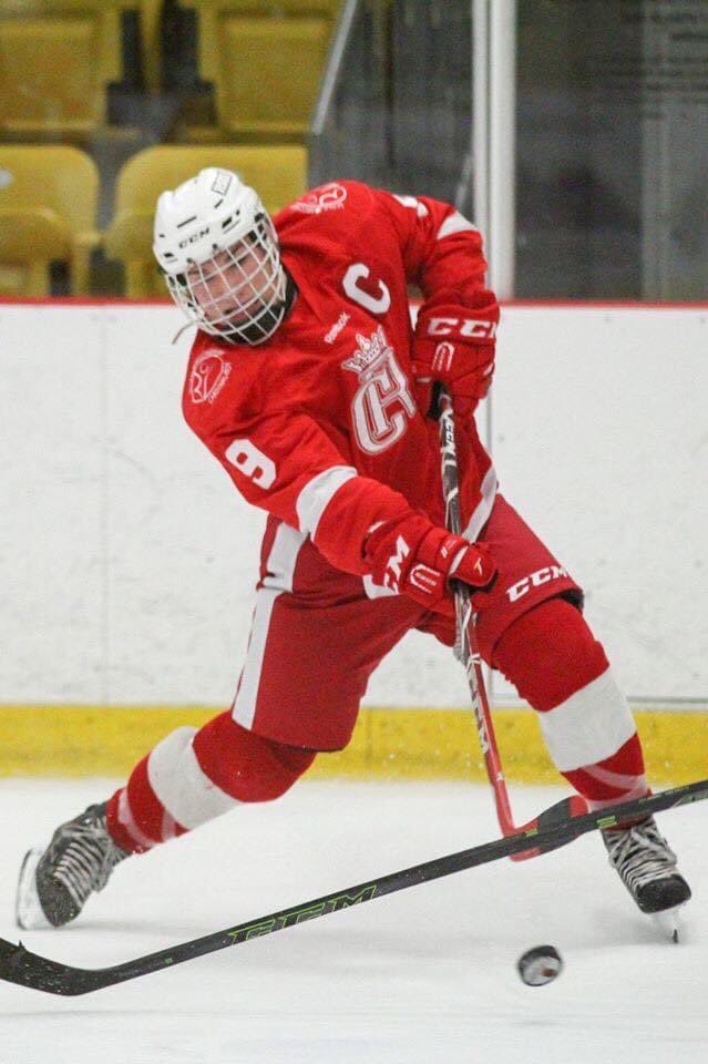 RoyalCardi's tweet photo. Dominic Loubert s’alignera en Division III NCAA en 2020-2021! 
L’ancien capitaine du Royal Cardinal-Roy Juvénile D1 évoluera pour les Bulldogs d’Adrien College la saison prochaine. Bravo Doum, bon succès à l’école et sur la glace! https://t.co/8zh5clAY47