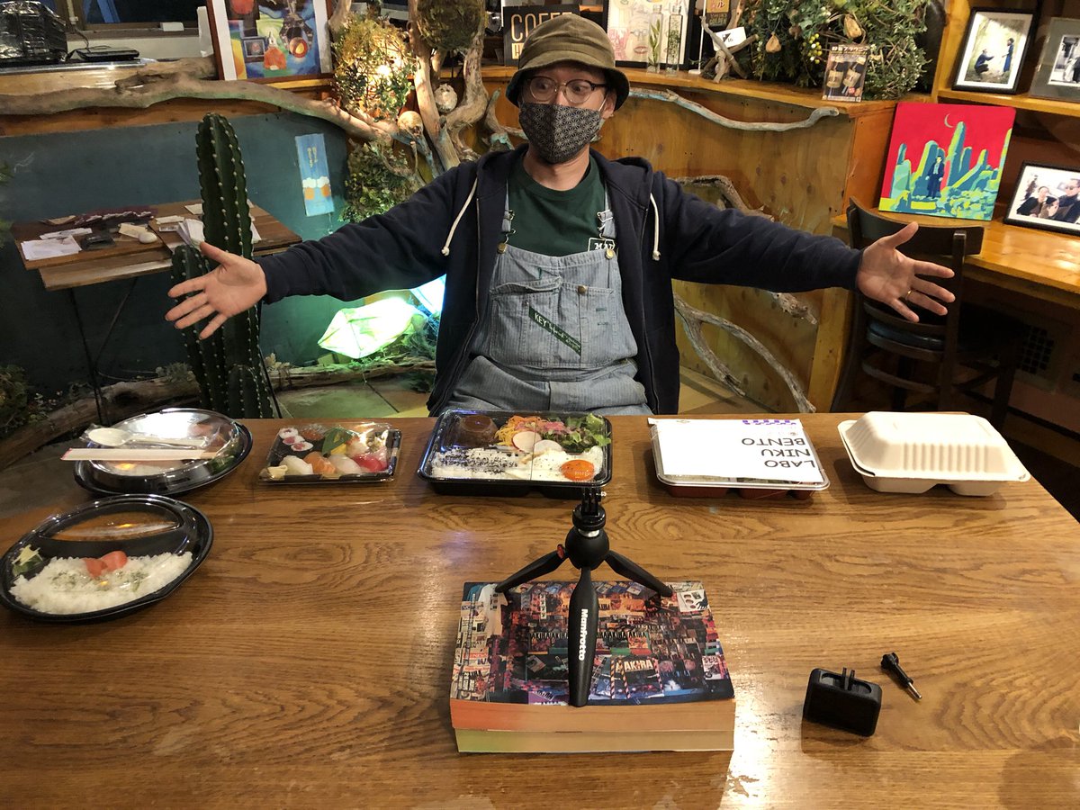 stupidthinktank's tweet photo. テイクアウトで遊んでます
#staystyle https://t.co/Mtj7pdCrrE