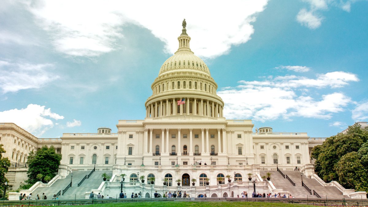 TheOnion's tweet image. ‘The Onion’ Endorses Legal Marijuana bit.ly/2yqsZrR