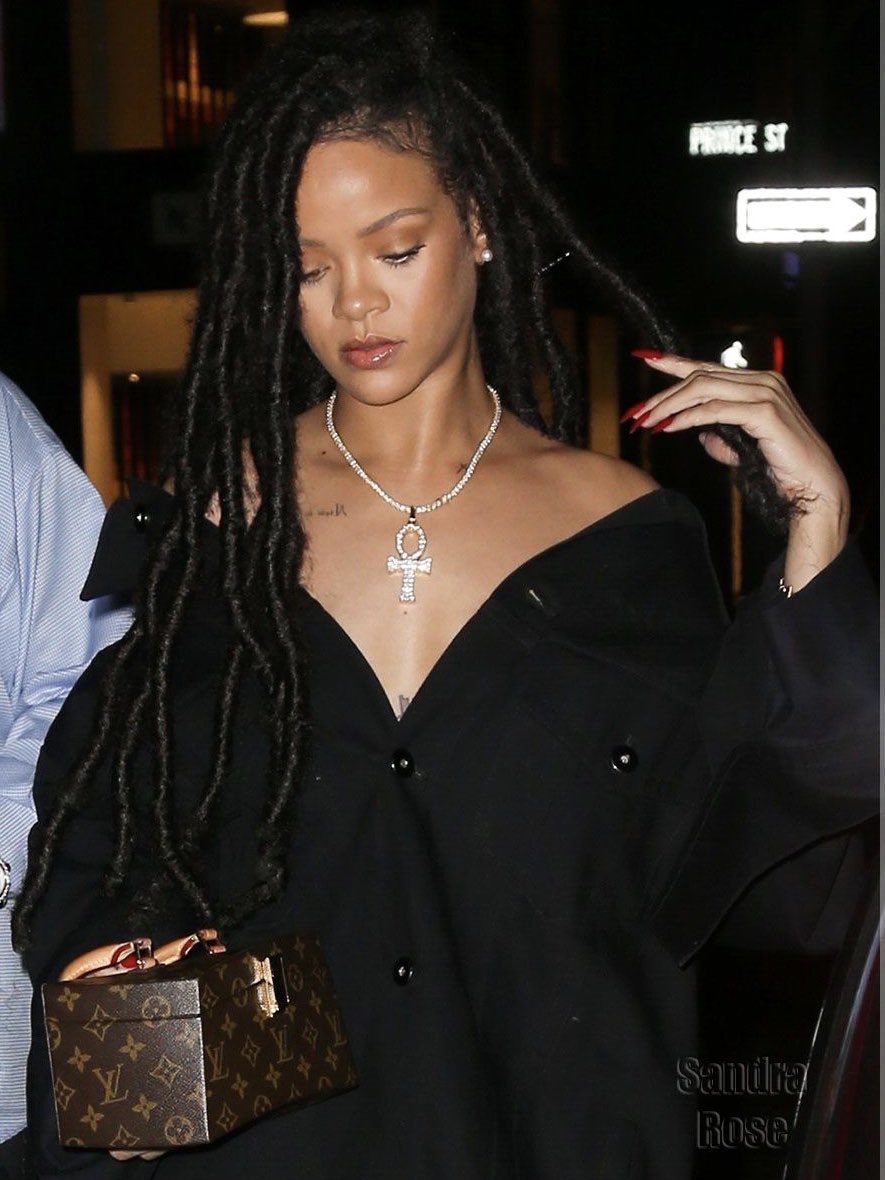 Bringing Rihanna with dreadlocks back to cleanse the timeline.