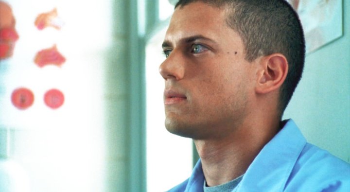 maymaemeee's tweet photo. my baby 🥰💝💖💟🥀♥️🌈🌟💞
#MichaelScofield 
#WentworthMiller 
#PrisonBreak https://t.co/gbKEM4EZWZ
