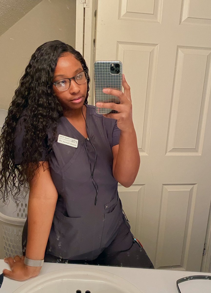 Ima keep going tho because I love the fuck out of my job and I love what I do. These people need me so please send good vibes my way. #HealthcareHotties #HealthCareWorkers #NursesAreHeroes #NursesCOVID19