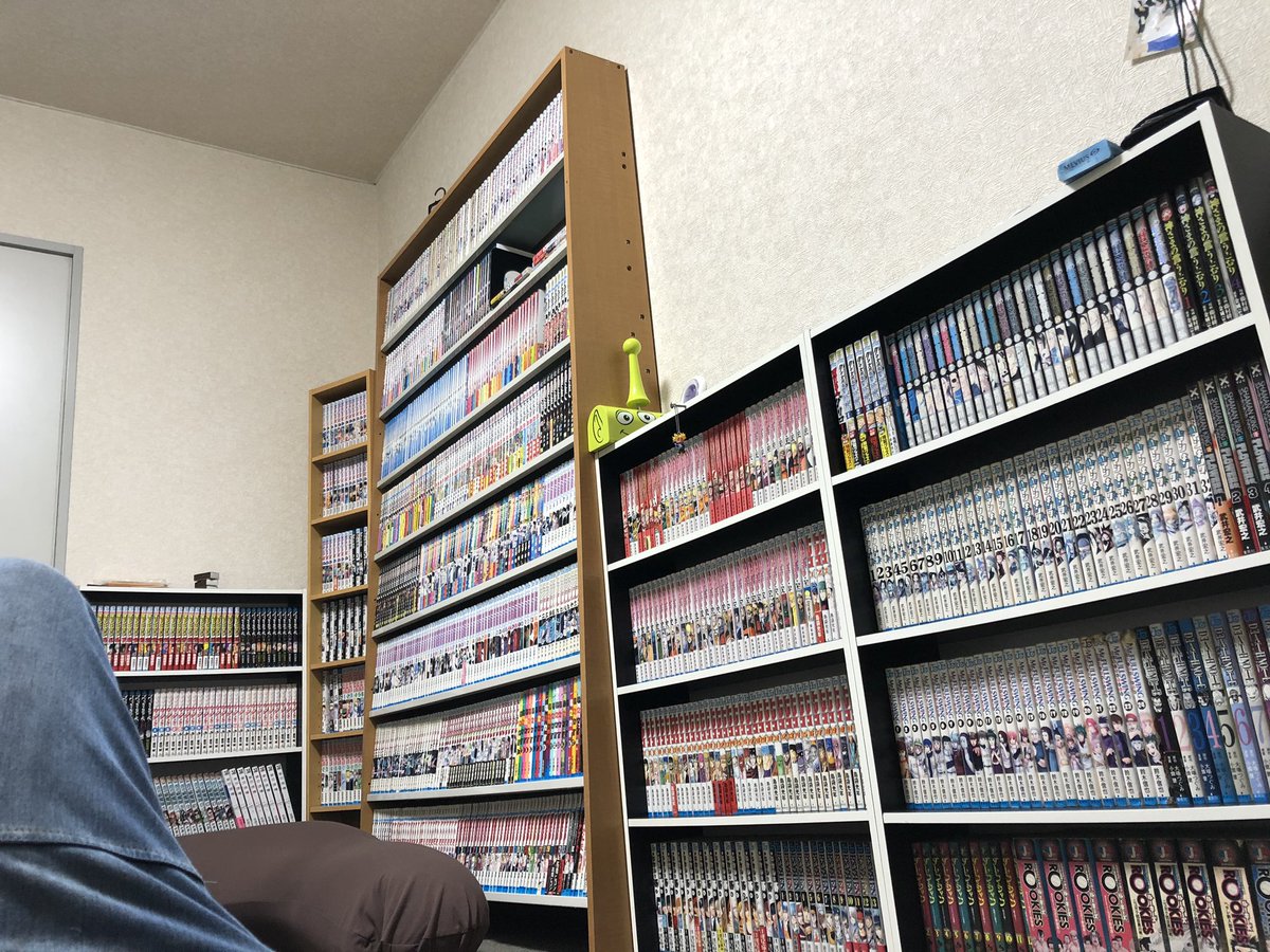 ki_0304's tweet photo. テレビと台買っちゃいました☺️👌🏻
もぉそろbook off始められるかな？🤔笑 https://t.co/Xmm7MC0pYQ