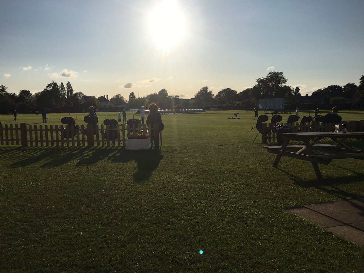 Griggles84's tweet photo. @CowCornerPod @shrewsburycc @knockkincc ❤️ Home #onthefields #londonrd https://t.co/i1brwOSrPr