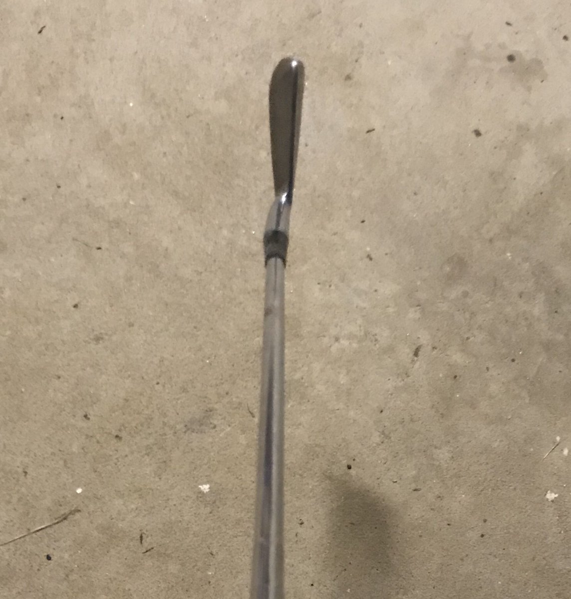 arrondownes's tweet photo. Cleaning out the shed at my Dad’s and came across the clubs of my youth. #pgf #steeleagle @doglegpar3 https://t.co/2tajGmuf72