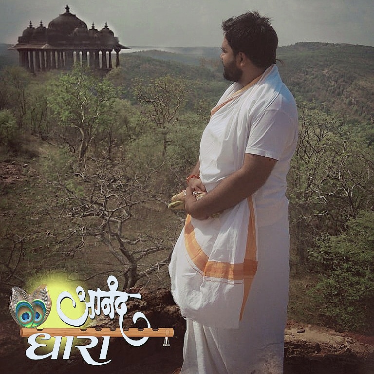 shriradhadaas's tweet photo. #NewProfilePic https://t.co/LaE7Jm6UME