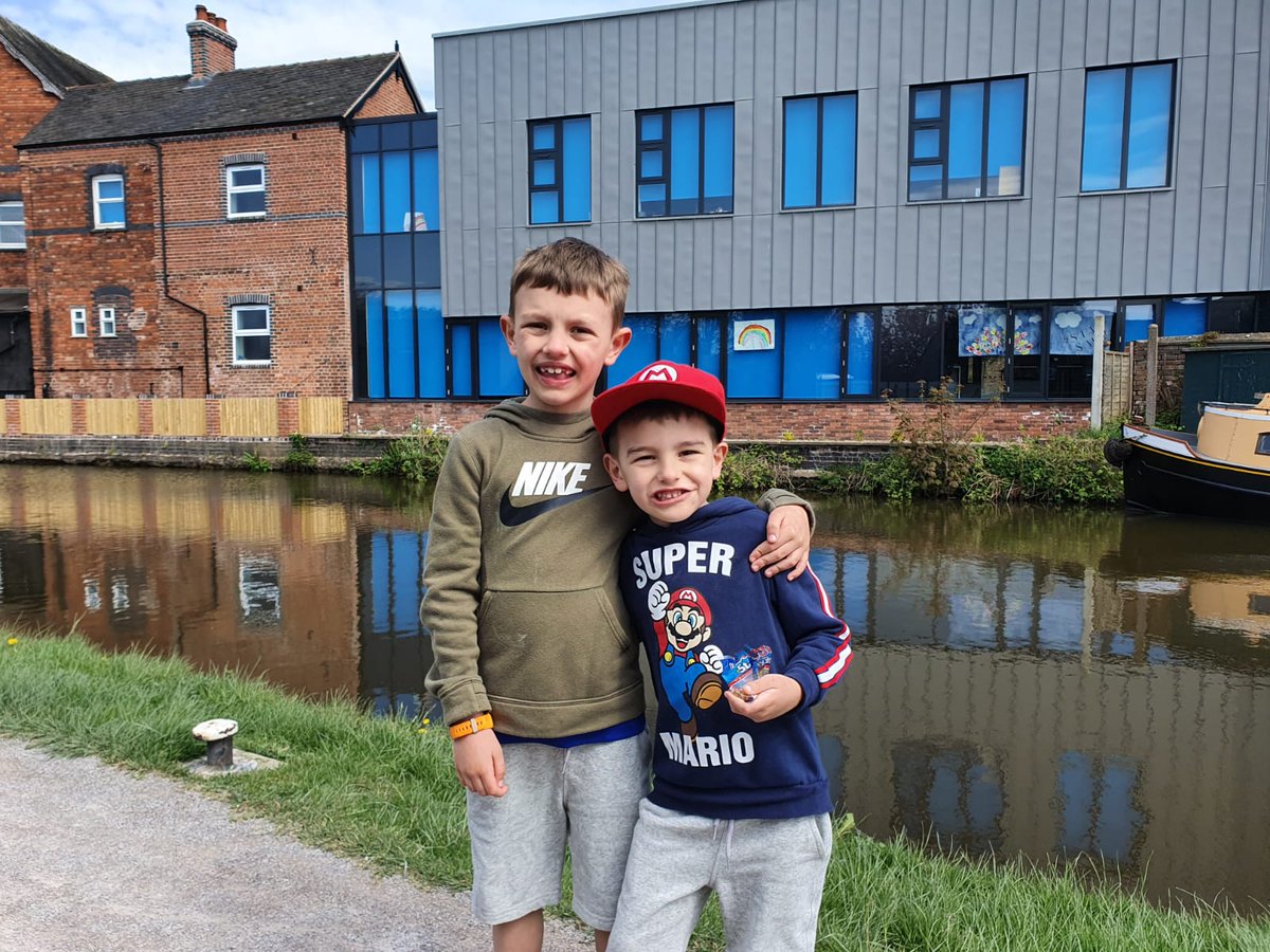 Halfie_K's tweet photo. Jacob &amp; Theo walked past St. Doms yesterday- they loved seeing the rainbows but are missing school &amp; all their friends. #school #stdominicspriory @SDPReception_ @SDPPrimary2_ 🌈🌈🌈 https://t.co/TrEt5RCvQk