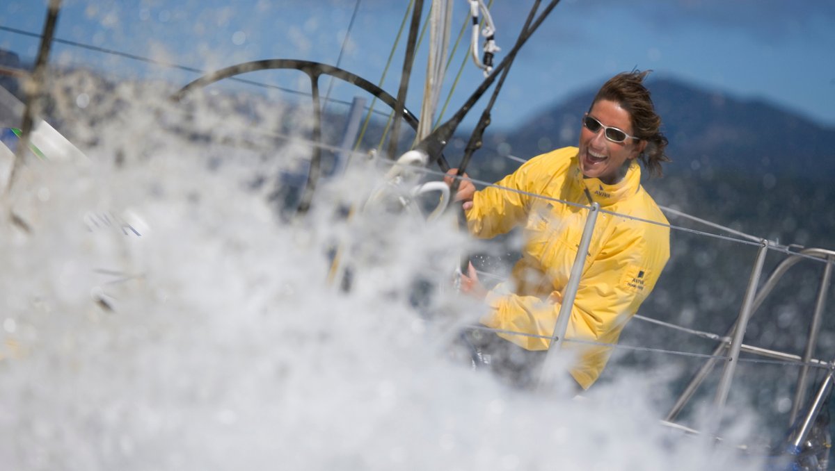 Today in Southern news:  Royal Southern Honorary Member and solo round-the-world sailor Dee Caffari offers her tips on how to cope with solitude during the coronavirus outbreak. 🏠⁠
⁠
Full article: royal-southern.co.uk/news/dee-caffa…