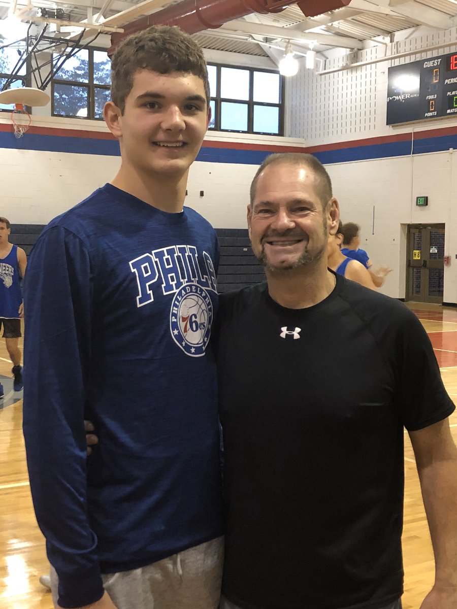 Love meeting Dave Burman, a PA high school basketball radio legend! <a href="/ross_burman/">David Ross Burman</a>