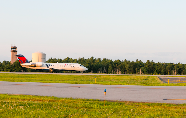 FlyWorcester's tweet photo. Worcester Regional Airport is open and operational. For travelers looking for updated information on your flights we encourage you to reach out to your airline. #FlyORH https://t.co/cKdH0bA39n