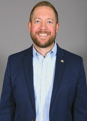 NKUNorseGNF's tweet photo. This week’s #StaffMemberMonday is none other than our Assistant Athletic Director of Marketing, Promotions, and Tickets: @TheBrandonHays!! Go on over to our Facebook page to learn more about Brandon!!!
https://t.co/m7qENmeavX https://t.co/qXQXOoGHS7