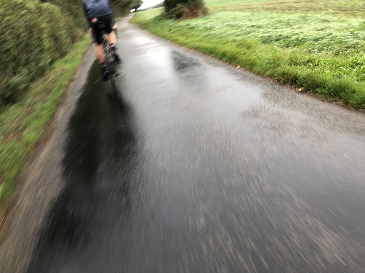 Is sixty minutes really enough for a lockdown cycle ride? New post now up:

paperbike.co.uk/rolling-though…