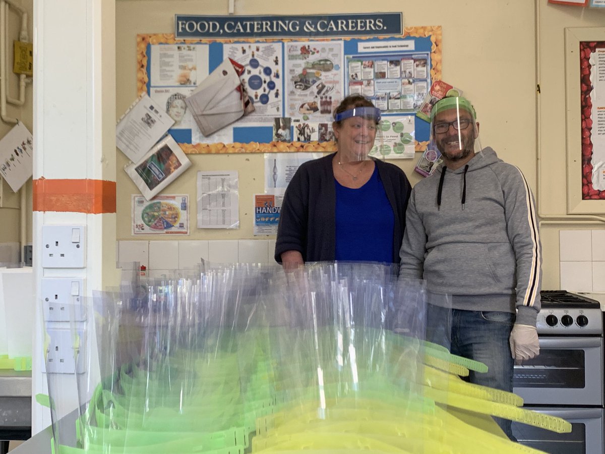 stthomasmorebux's tweet photo. Well done Carl Webster, Lesley Musgrove and the Tech team for making 80 face masks for the front line this morning. #keepsafe https://t.co/V3ittkBosd